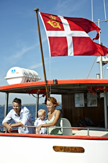 Familie op veerboot. Foto: Niclas Jessen